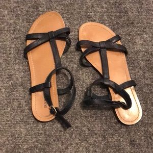 EUC Old Navy Sandals